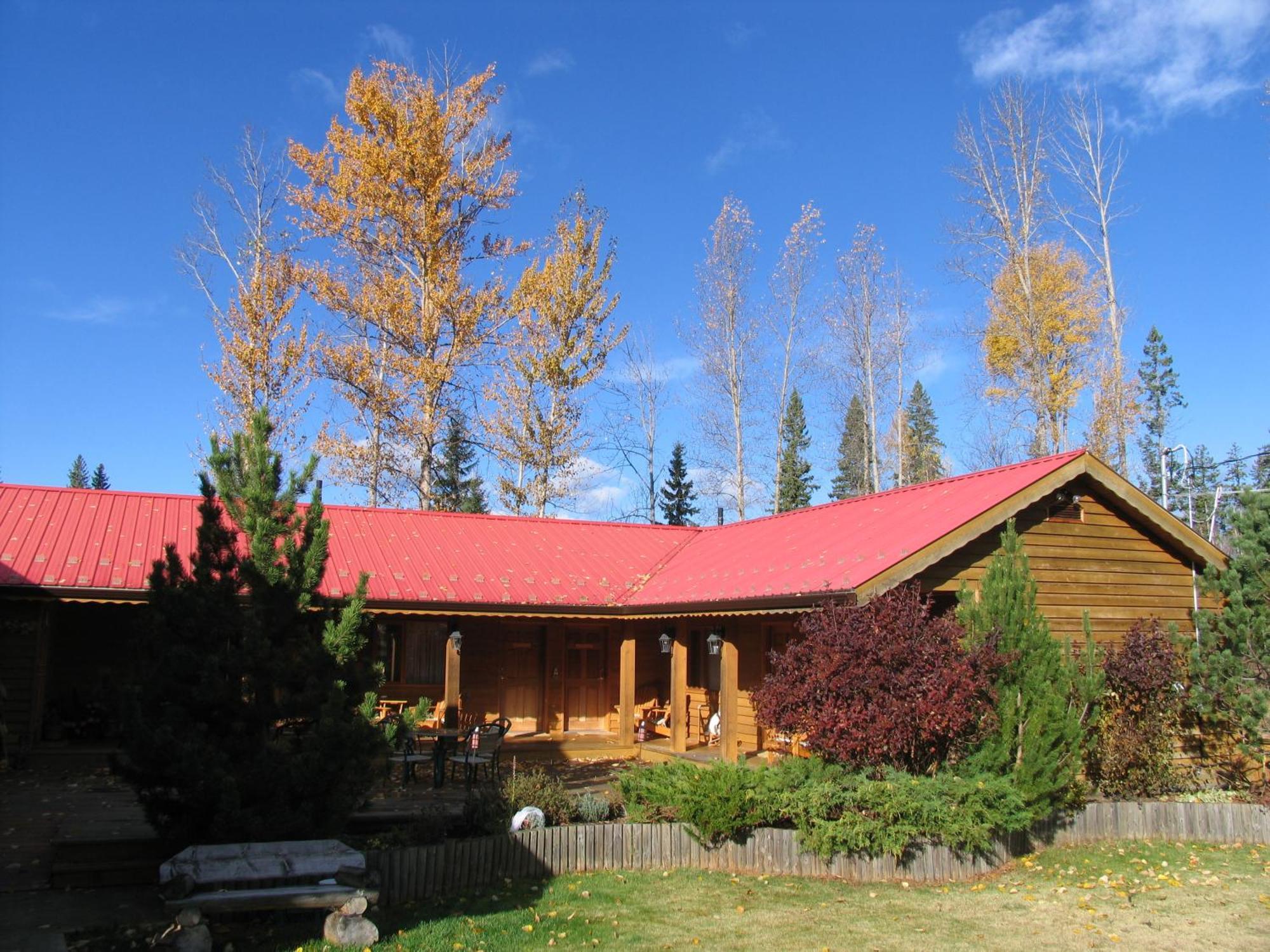 Blue Grouse Country Inn Clearwater Exterior photo