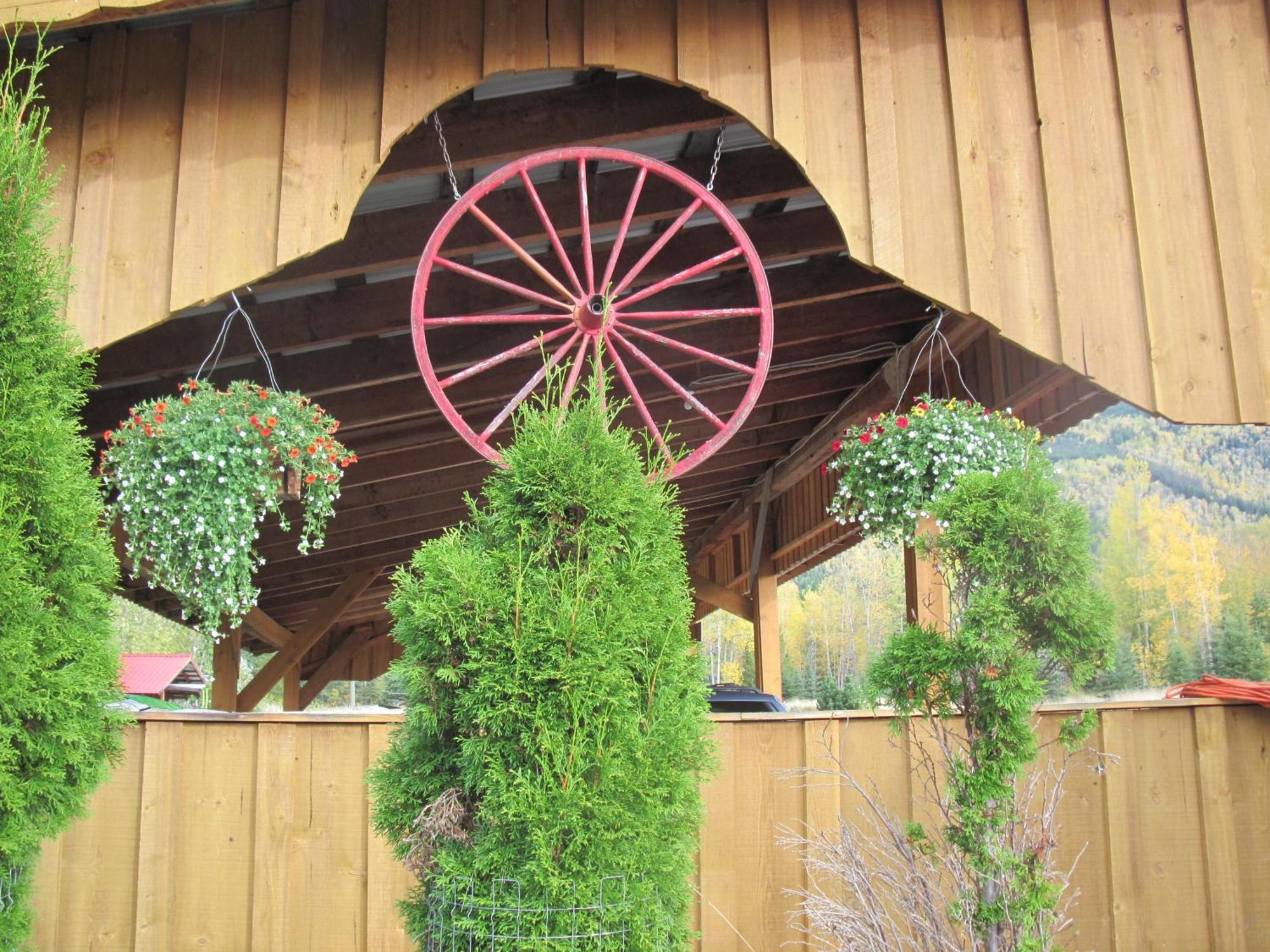 Blue Grouse Country Inn Clearwater Exterior photo