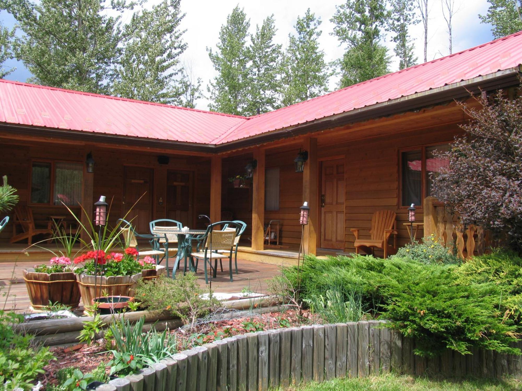 Blue Grouse Country Inn Clearwater Exterior photo